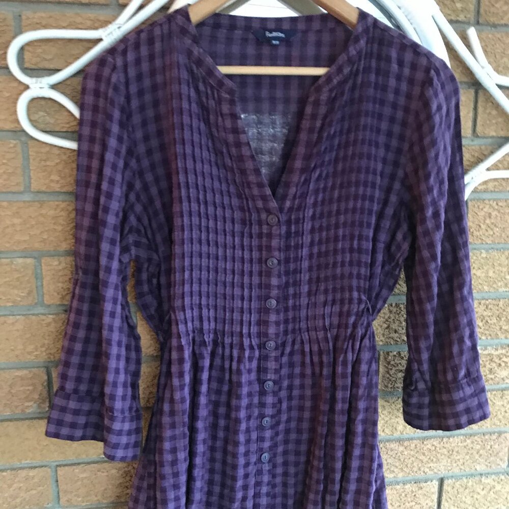 Reitman's Ladies Plum Colored Blouse Size Medium